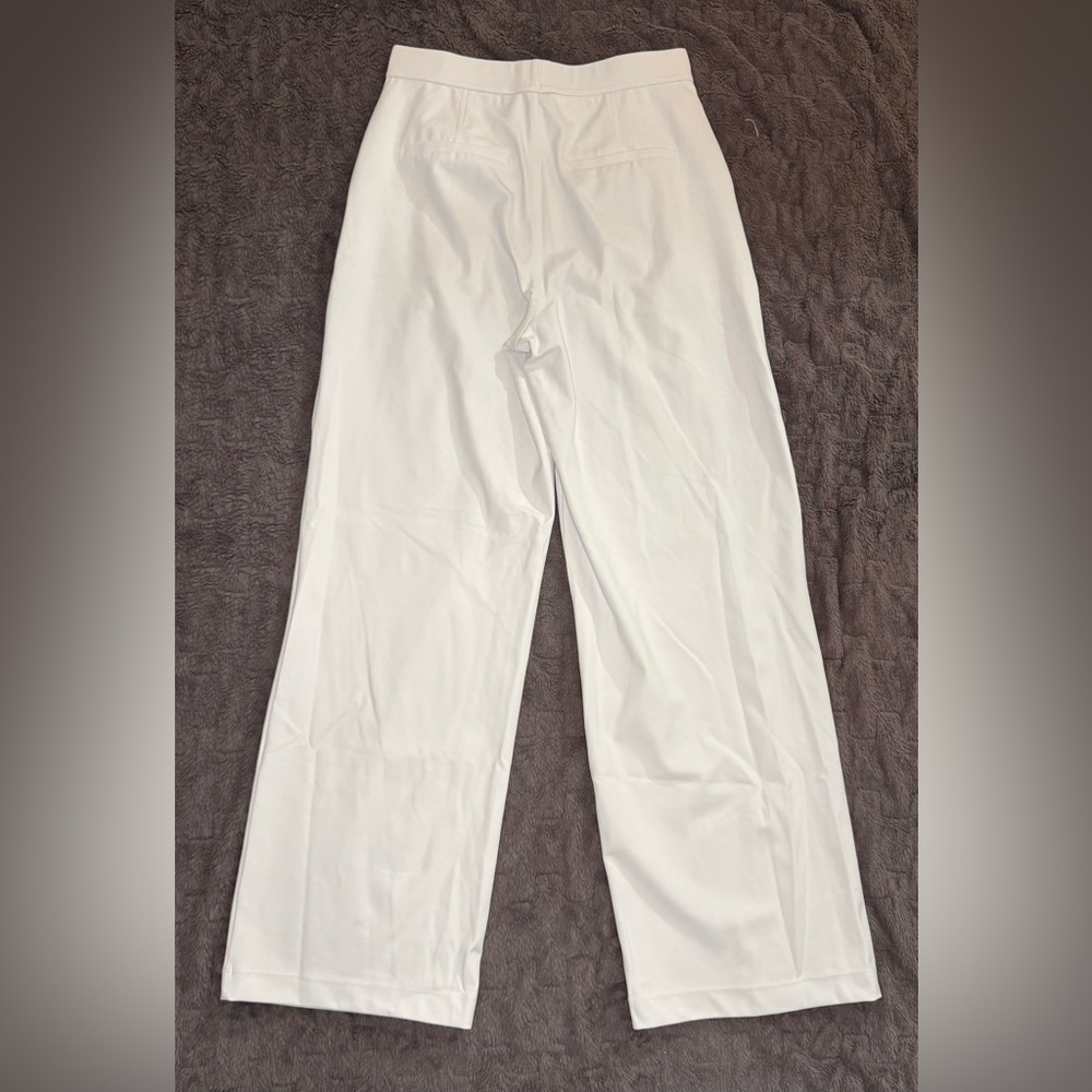 Halara White High Waisted Pants - Picture 2 of 3